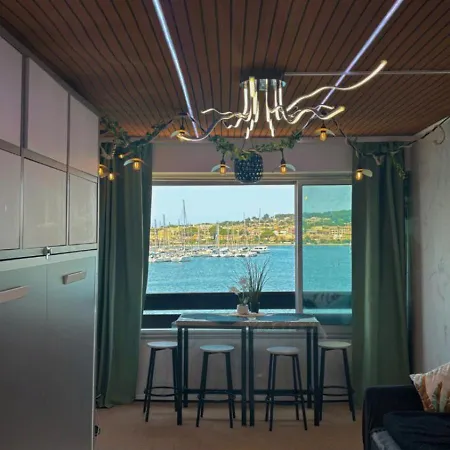 213 Ile Des Pecheurs, Vue Port Apartman *